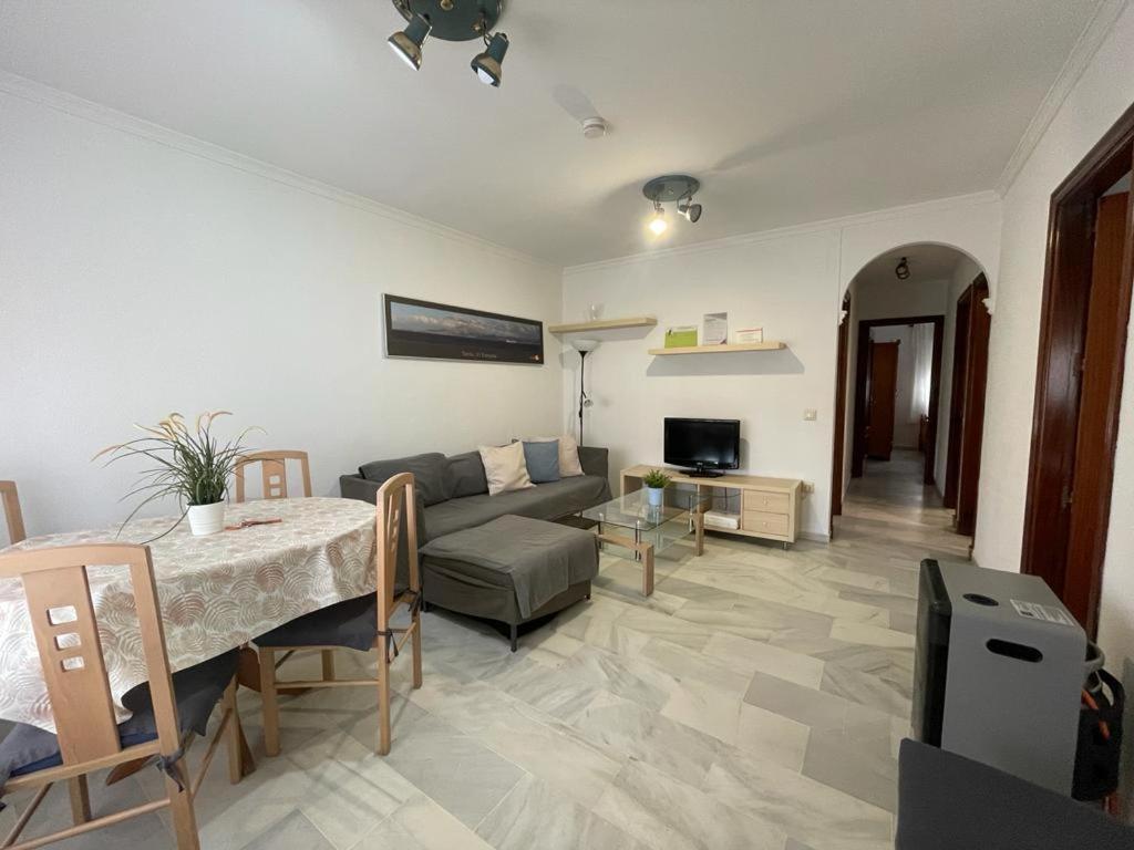 شقة شيكلانا دي لا فرونتيرا  في Apartamento Buenaventura - Apartelius Chiclana المظهر الخارجي الصورة